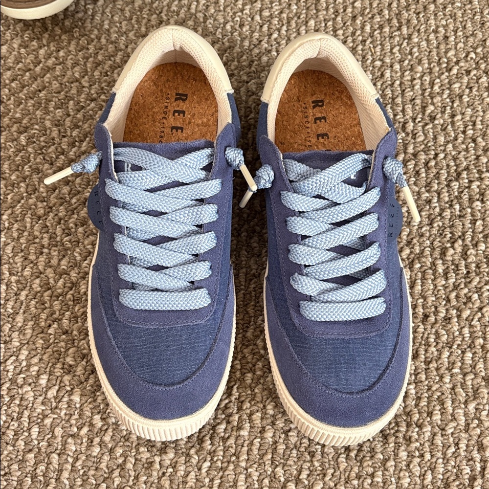 Reef Navy and Off-White Casual Sneakers - Picture 3 of 3